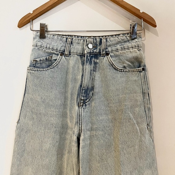 zara high waisted denim pants with flared leg - Picture 5 of 6
